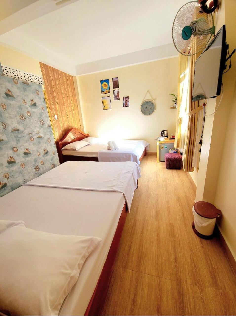 דה לאט Binh Dao Hotel - Khach San Ngay Trung Tam Gia Re חדר תמונה